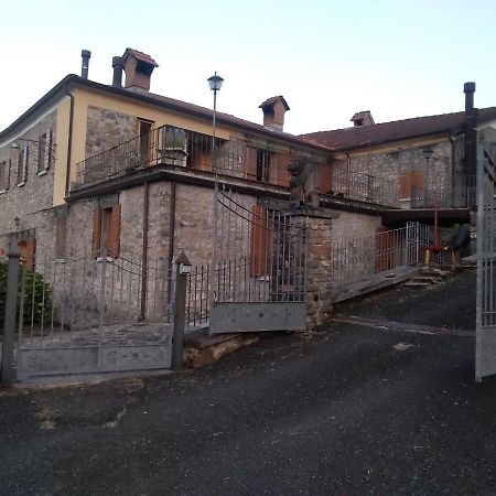 Ferienwohnung Locazione Turistica La Ca Gialla Pontremoli Exterior foto