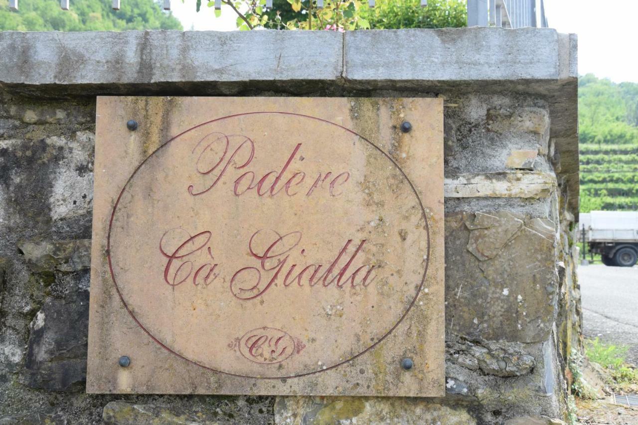 Ferienwohnung Locazione Turistica La Ca Gialla Pontremoli Exterior foto