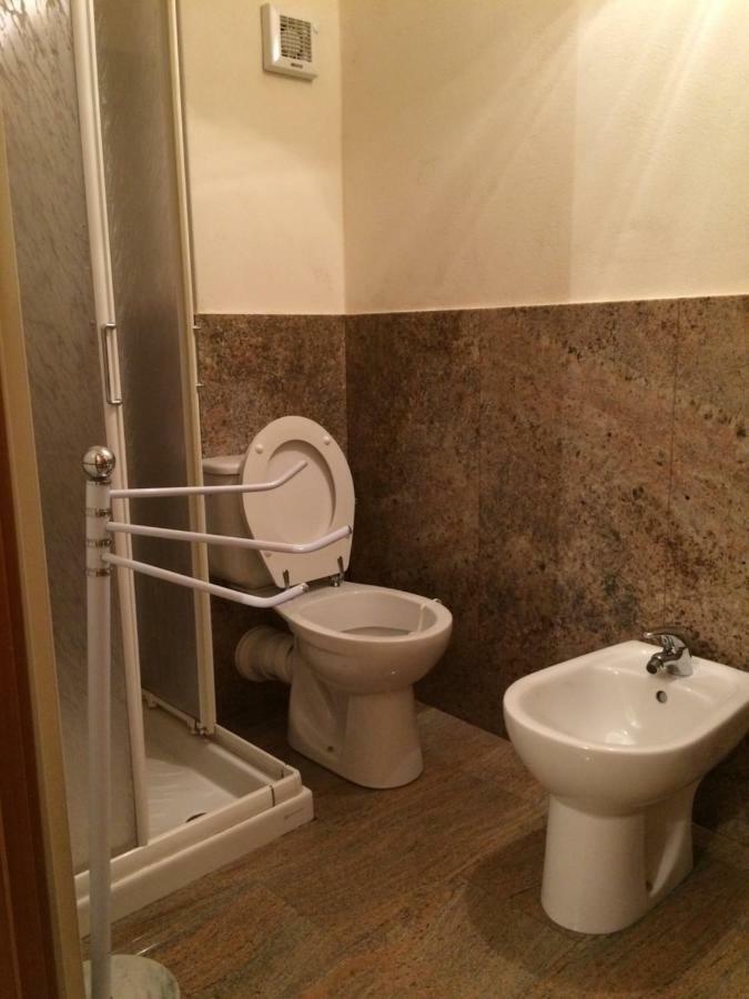 Ferienwohnung Locazione Turistica La Ca Gialla Pontremoli Exterior foto